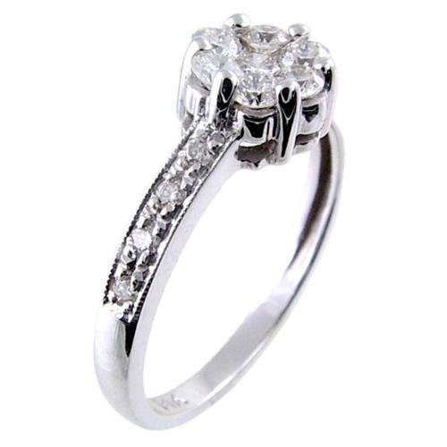 Prong Set Round Diamond Cluster Center, Pave Set Diamond Engagem
