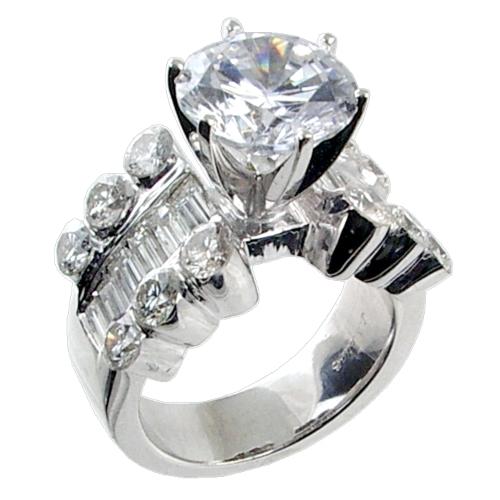 RD Invisible/BAG Diamond Engagement Ring