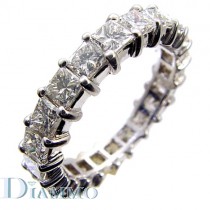 Shared Prong Set Princess Cut Diamond Eternity Ring
