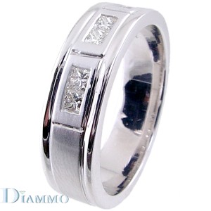 Satin Finished Princess Cur diamond Gents Ring